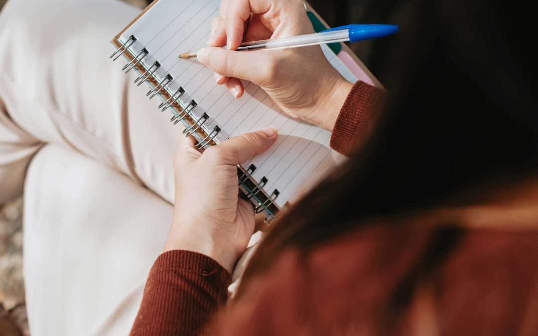 10 Journaling Prompts For The End Of The Year