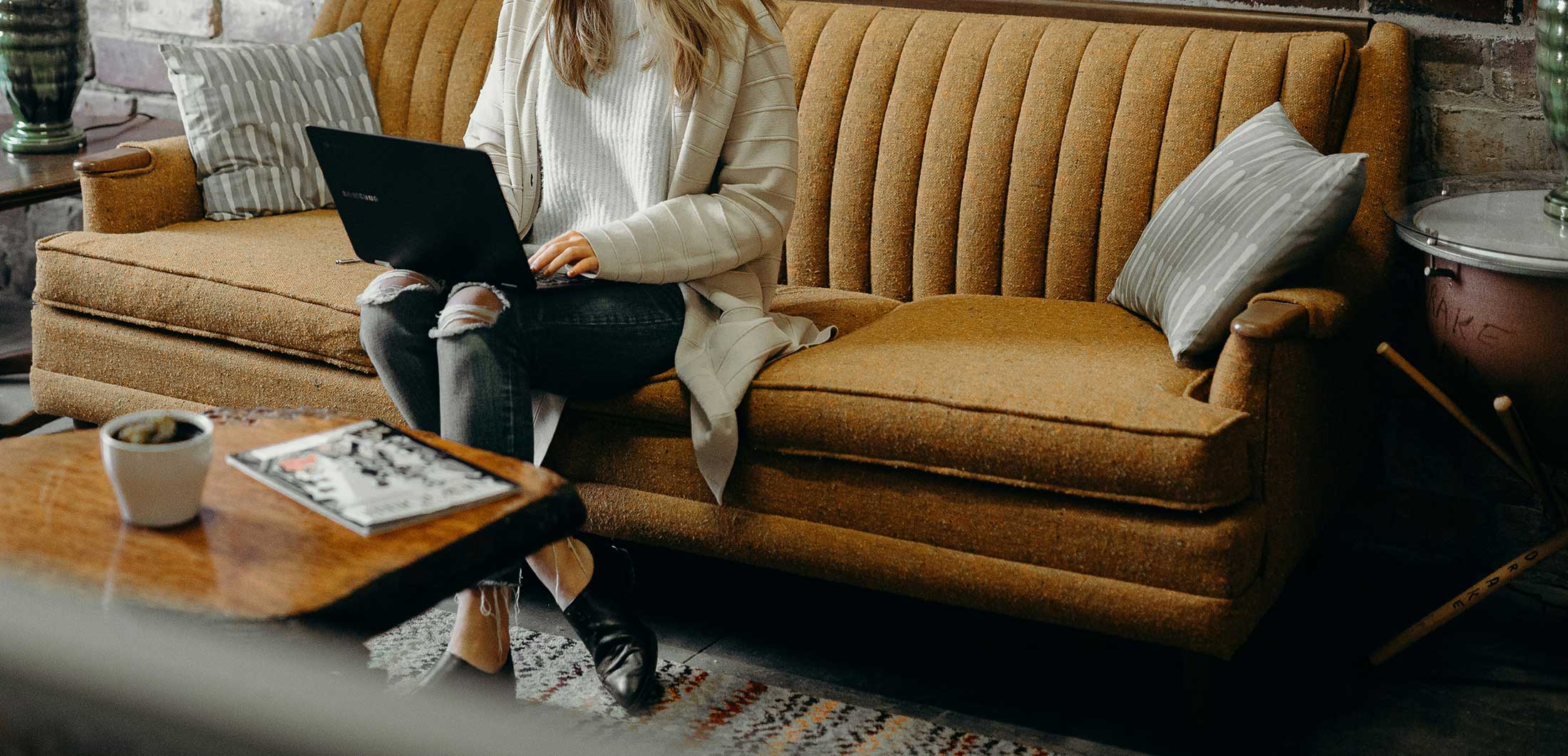 5 Ways A Website Helps Build Your Business