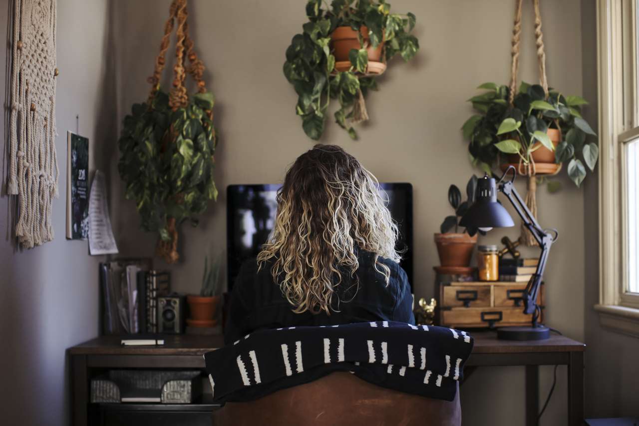 How I Became a Web Designer (And Built a Career I Love)